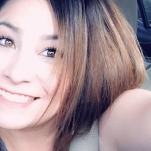 Meet your Posher, Daviina